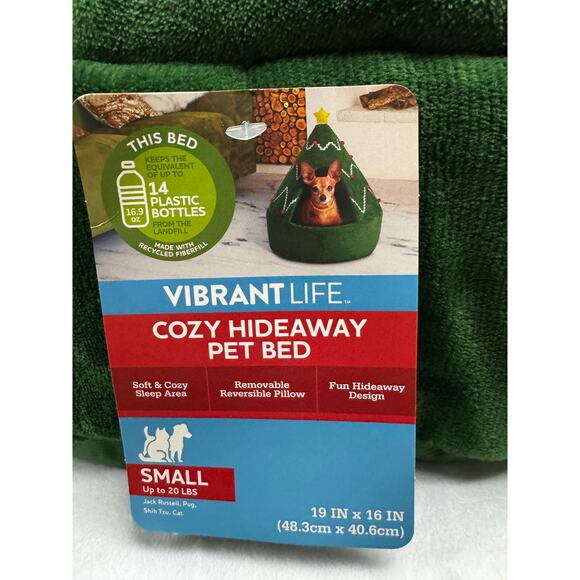 Vibrant Life Cozy Hideaway Christmas Tree Pet Bed - Picture 5 of 7